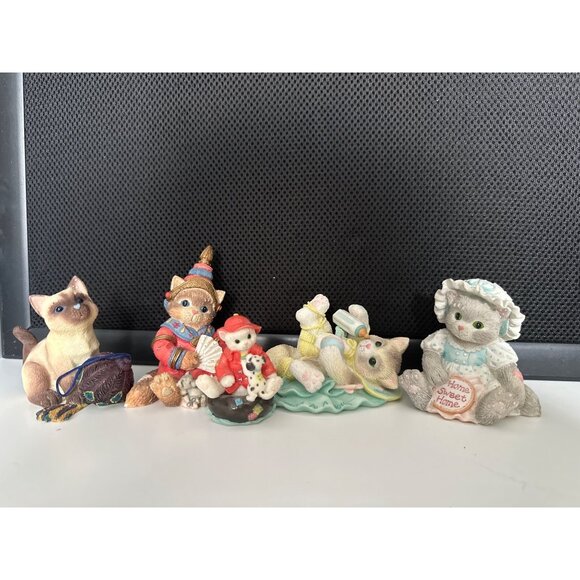 Set Of 5 Cute Cat Figurines With Yarn Ball Home Sweet Home And More - Picture 1 of 14